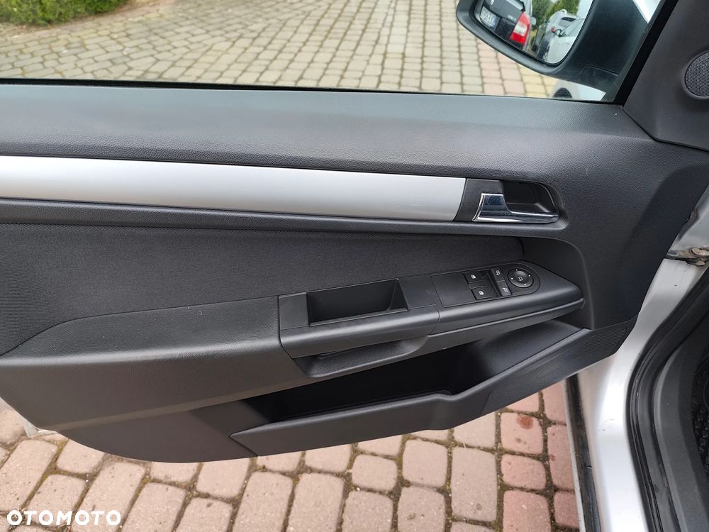 Opel Astra 1.6 Edition - 10