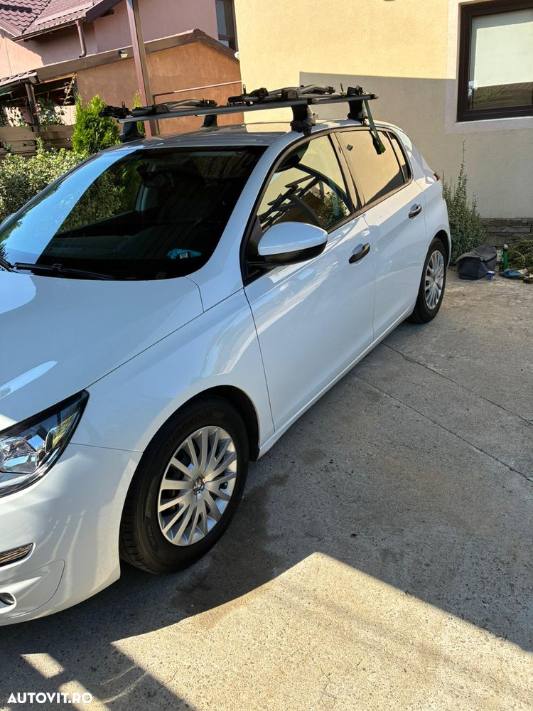 Peugeot 308 1.2 VTi Access - 24
