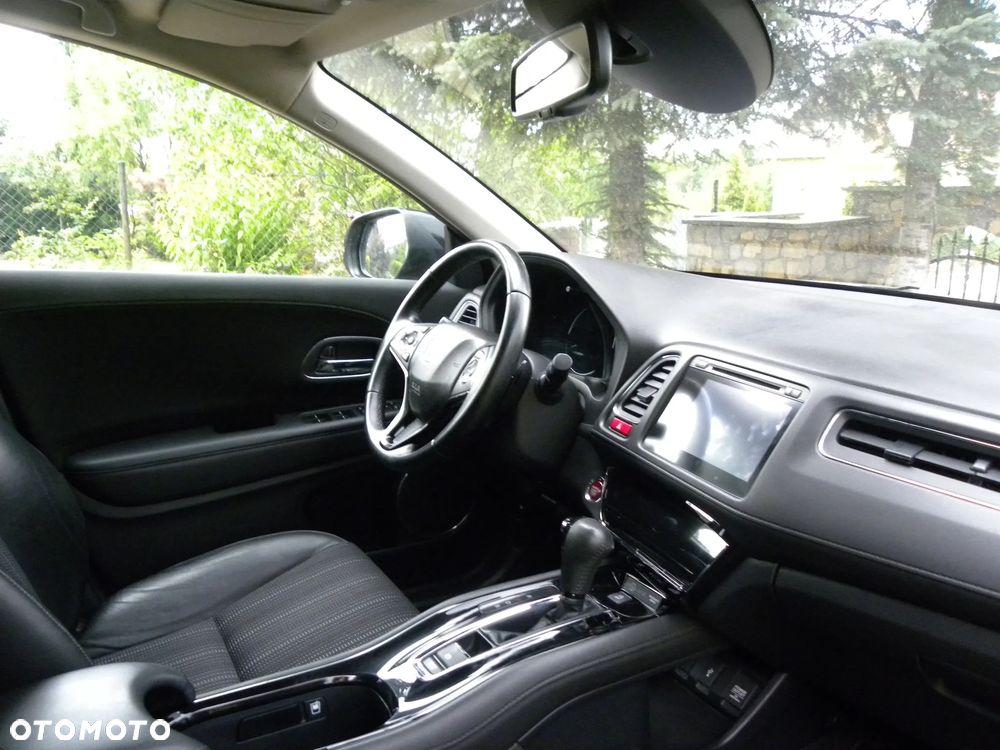 Honda HR-V 1.5 i-VTEC CVT Executive - 12
