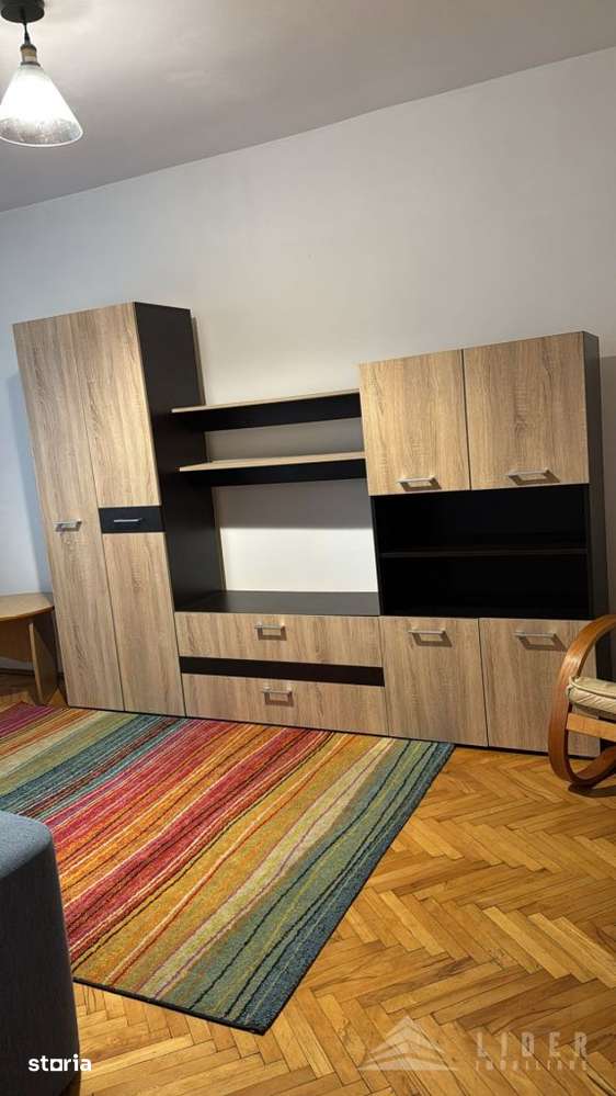 Apartament decomandat cu 2 camere, str. Clabucet – orientare sud-est — fotografia 2