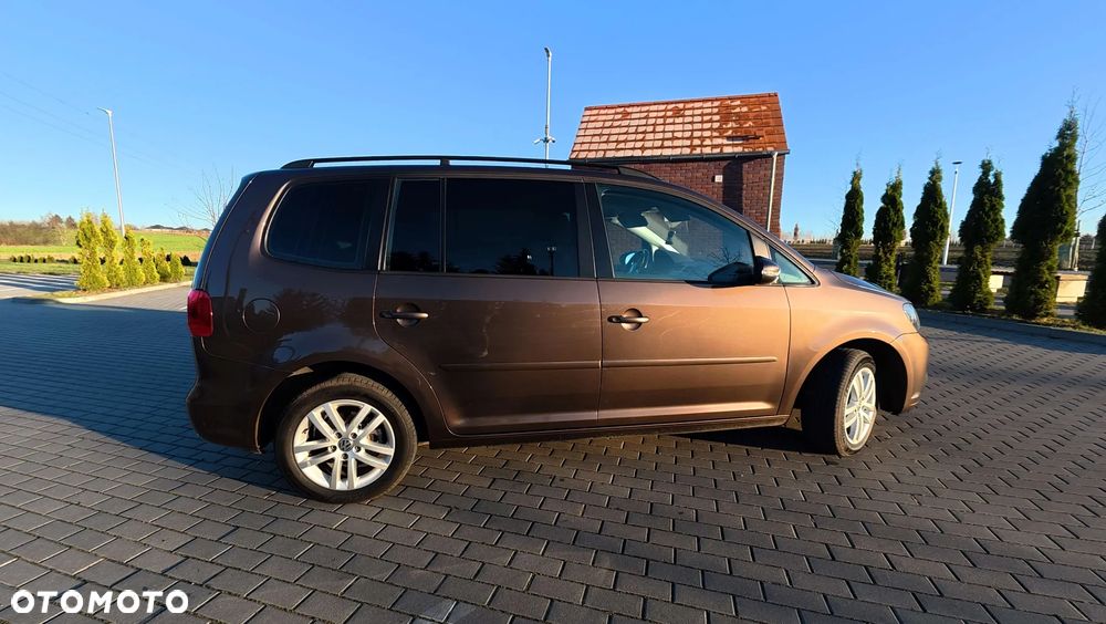Volkswagen Touran 1.6 TDI DPF BlueMotion Technology DSG Highline - 7