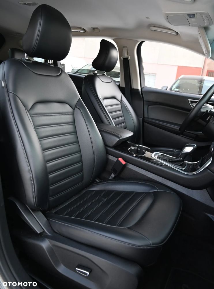 Ford Edge - 25