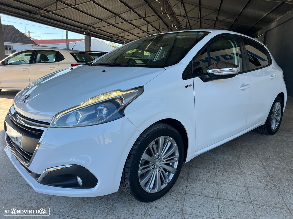 Peugeot 208 1.2 PureTech Style - 3