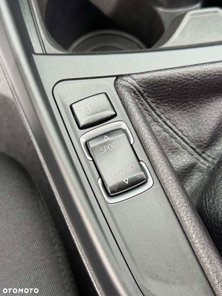 BMW Seria 1 116d Eff.Dynamics Sport Line - 40