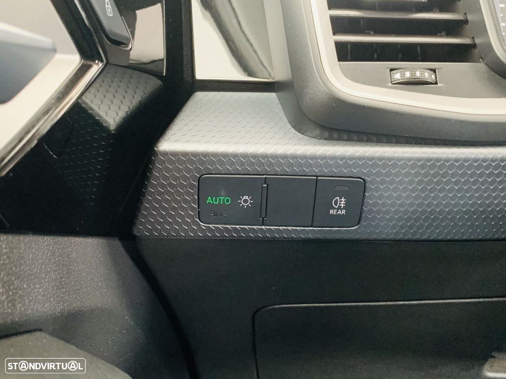 Audi A1 Sportback 25 TFSI Advanced - 10