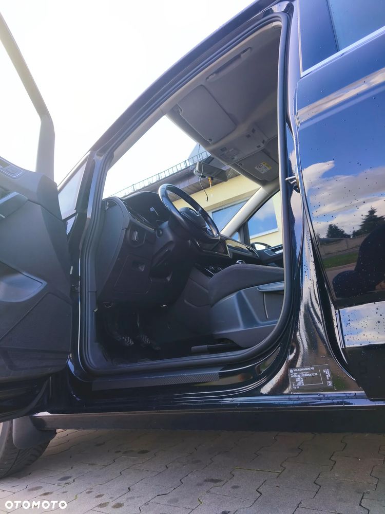 Volkswagen Touran 2.0 TDI SCR Highline - 21