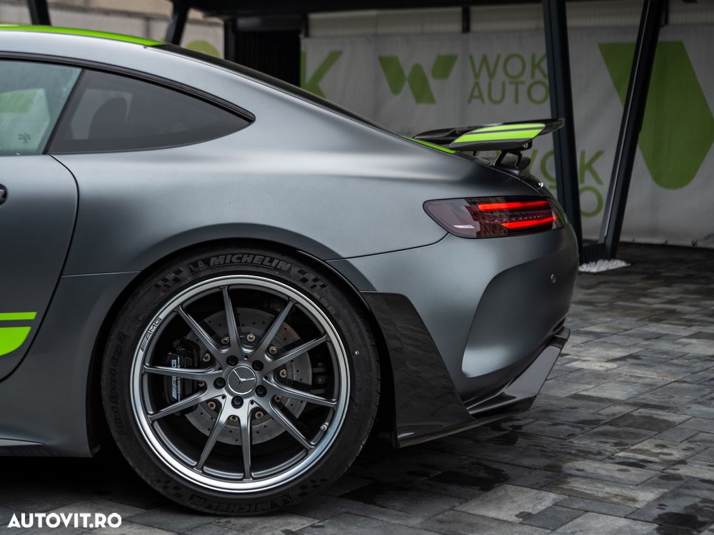 Mercedes-Benz AMG GT - 14