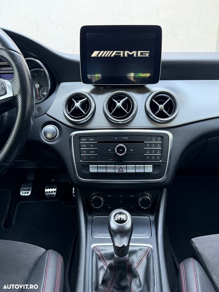 Mercedes-Benz CLA 180 - 21