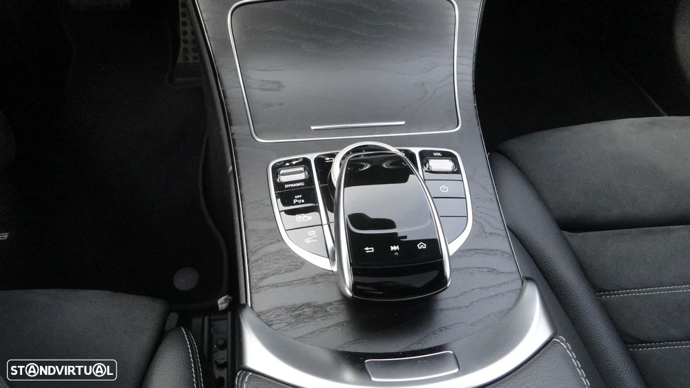 Mercedes-Benz C 300 BlueTEC Hybrid AMG Line - 15