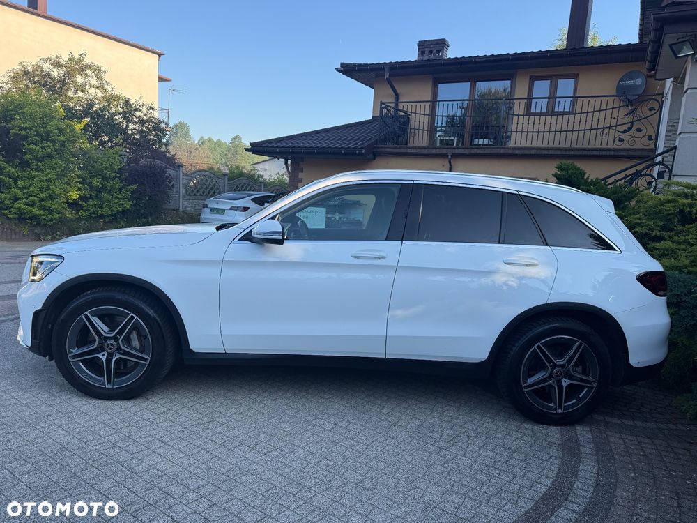 Mercedes-Benz GLC 200 4Matic 9G-TRONIC AMG Line Plus - 14