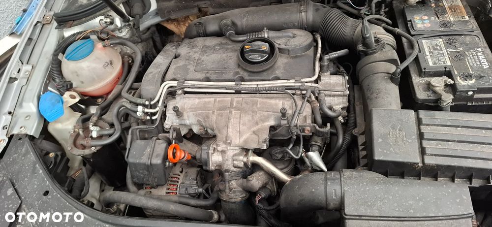 Volkswagen Passat B6 2,0 TDI BKP na części - 2
