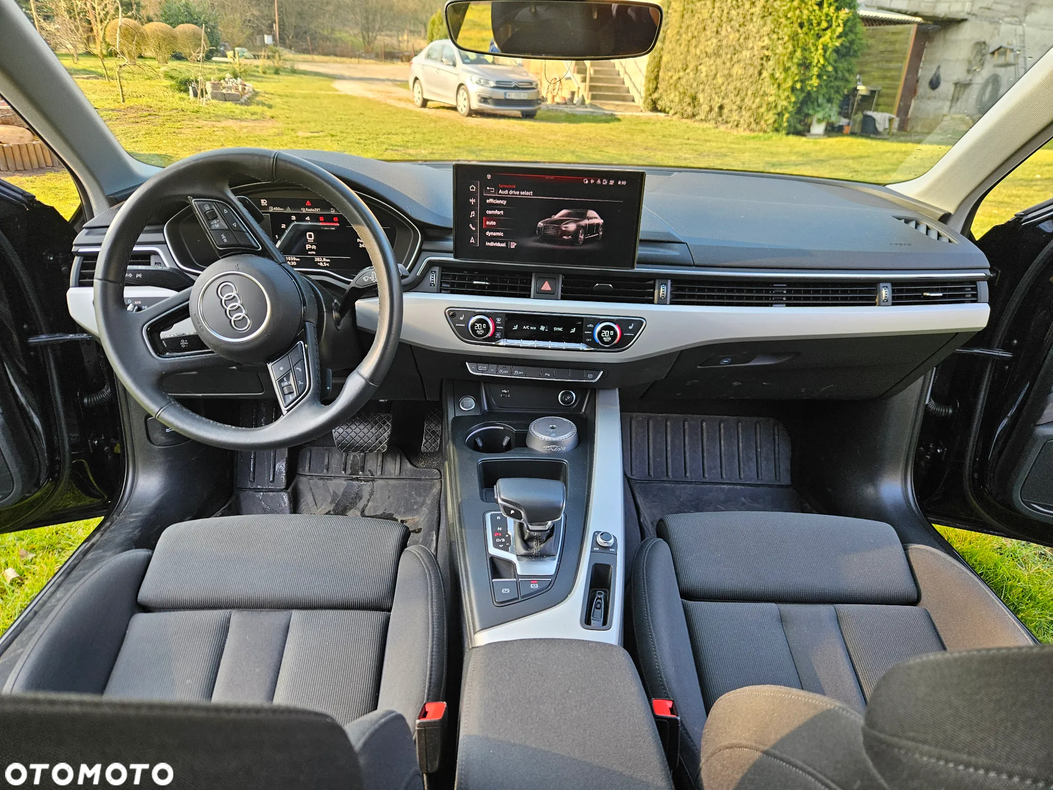 Audi A4 - 24
