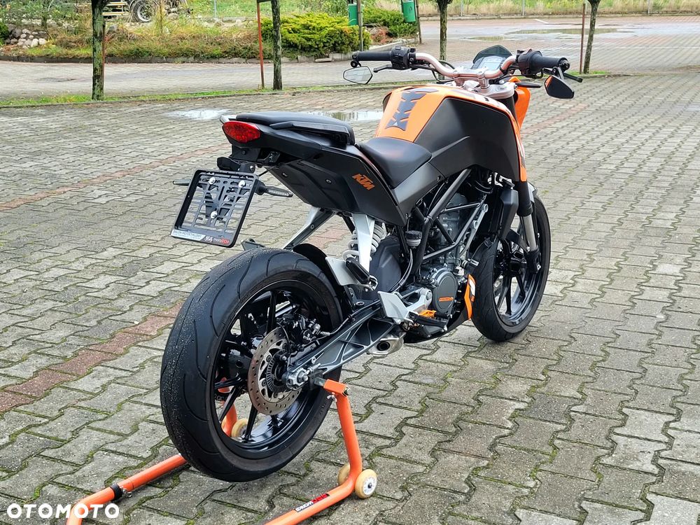 KTM Duke - 18