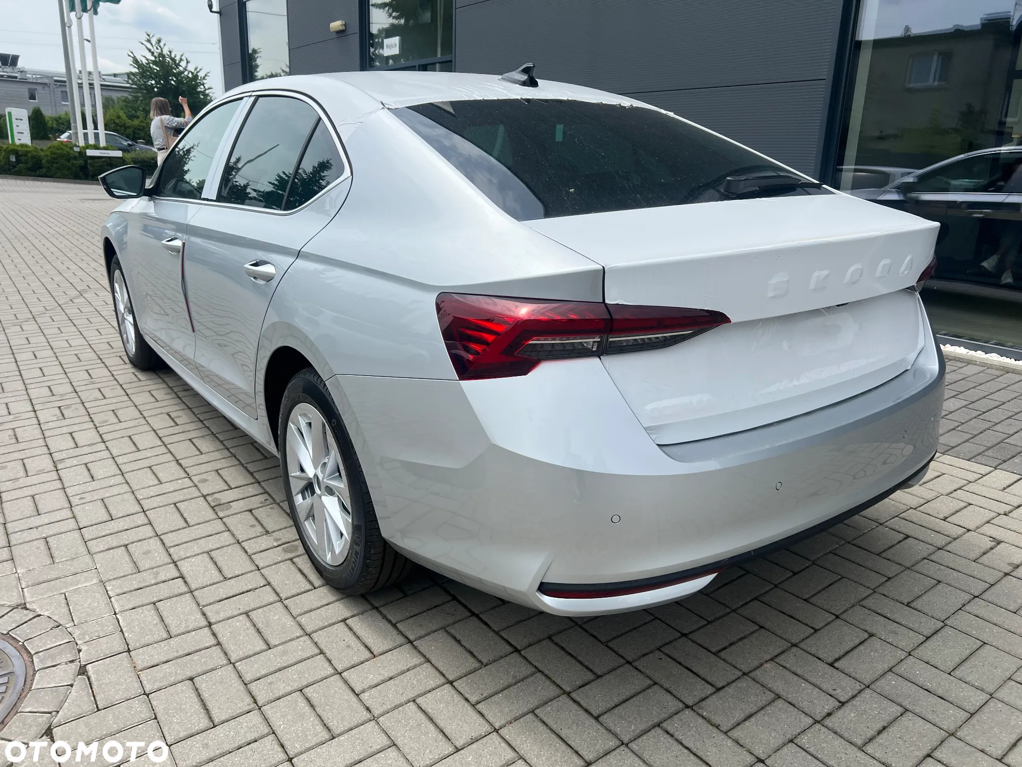 Skoda Octavia 2.0 TDI Edition 130 Selection DSG - 9