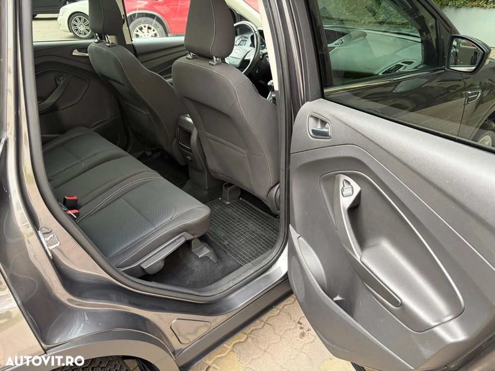 Ford Kuga - 15