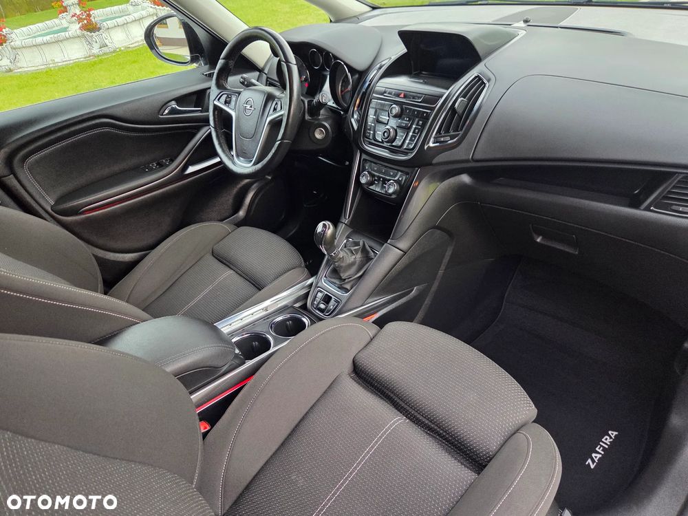 Opel Zafira Tourer 2.0 CDTI ecoFLEX Start/Stop Business Innovation - 23