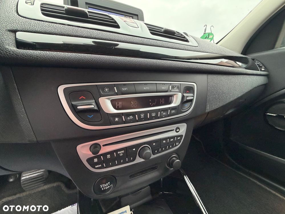 Renault Megane TCe 130 Bose Edition - 36