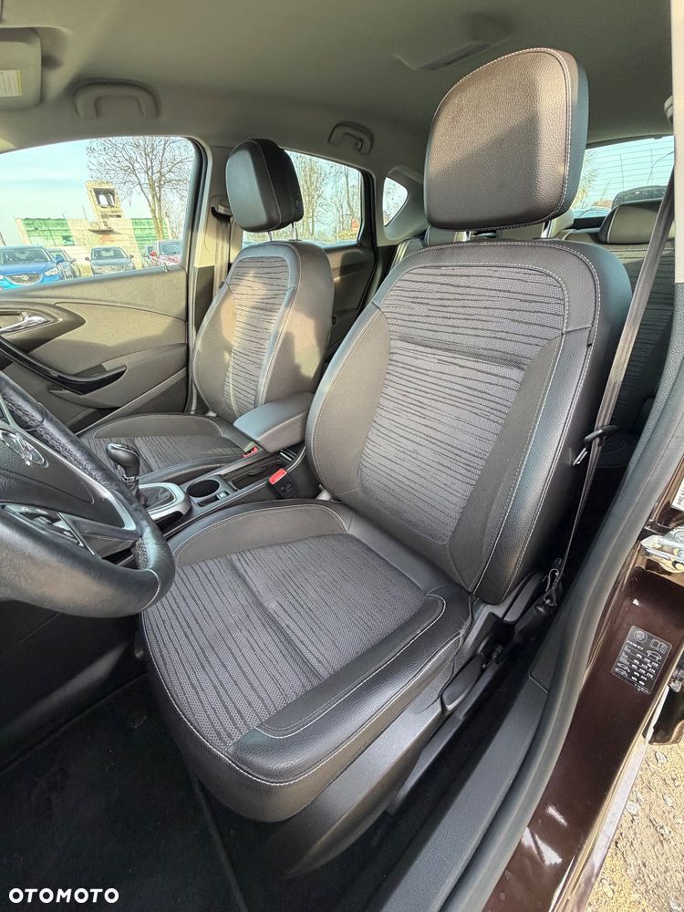 Opel Astra 1.4 Turbo Active - 14