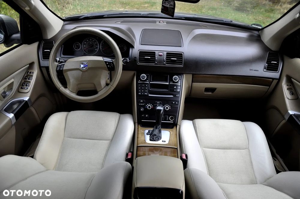 Volvo XC 90 3.2 Edition - 32