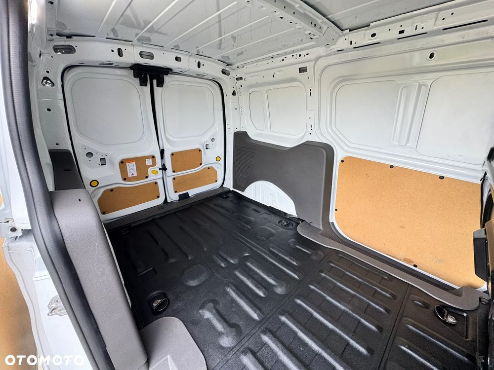 Ford Transit Connect - 31