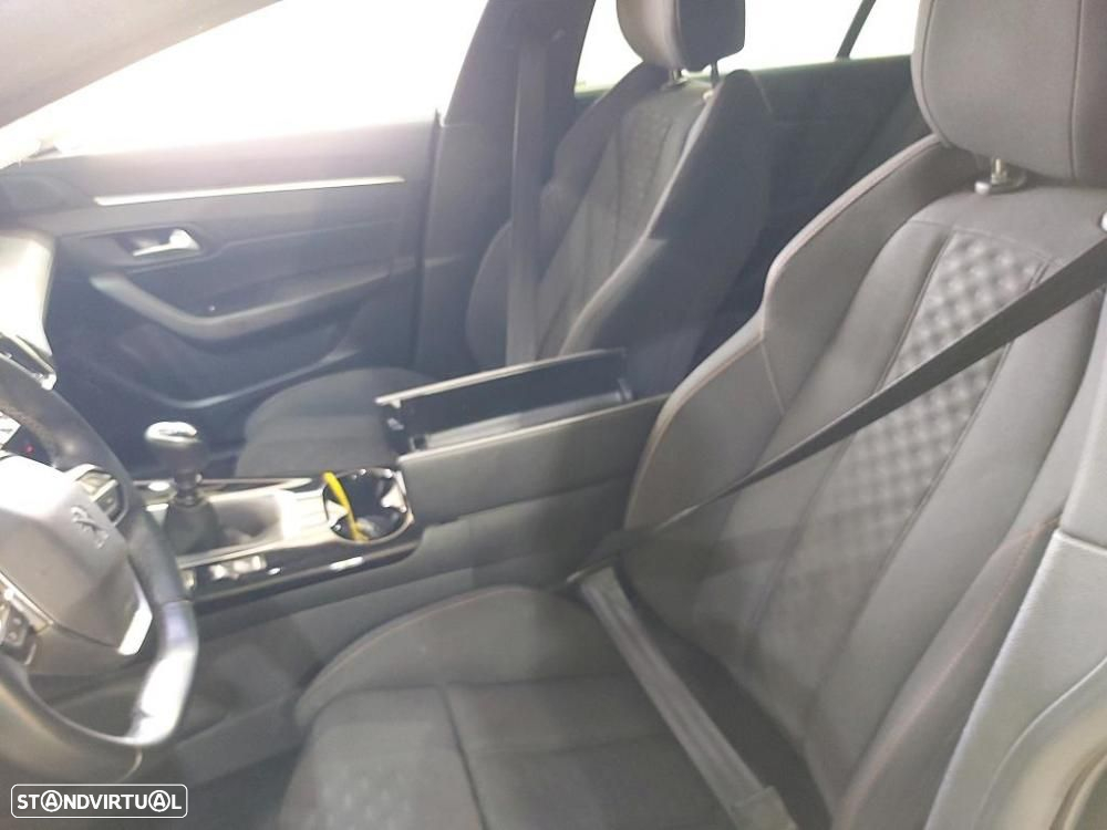 Peugeot 508 - 2