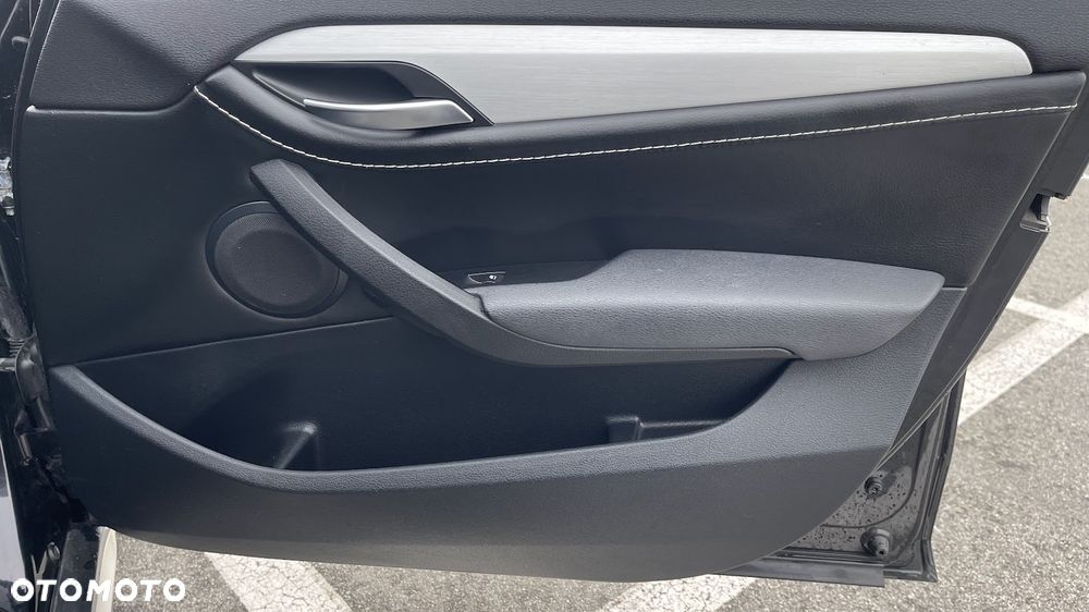 BMW X1 xDrive20d - 23