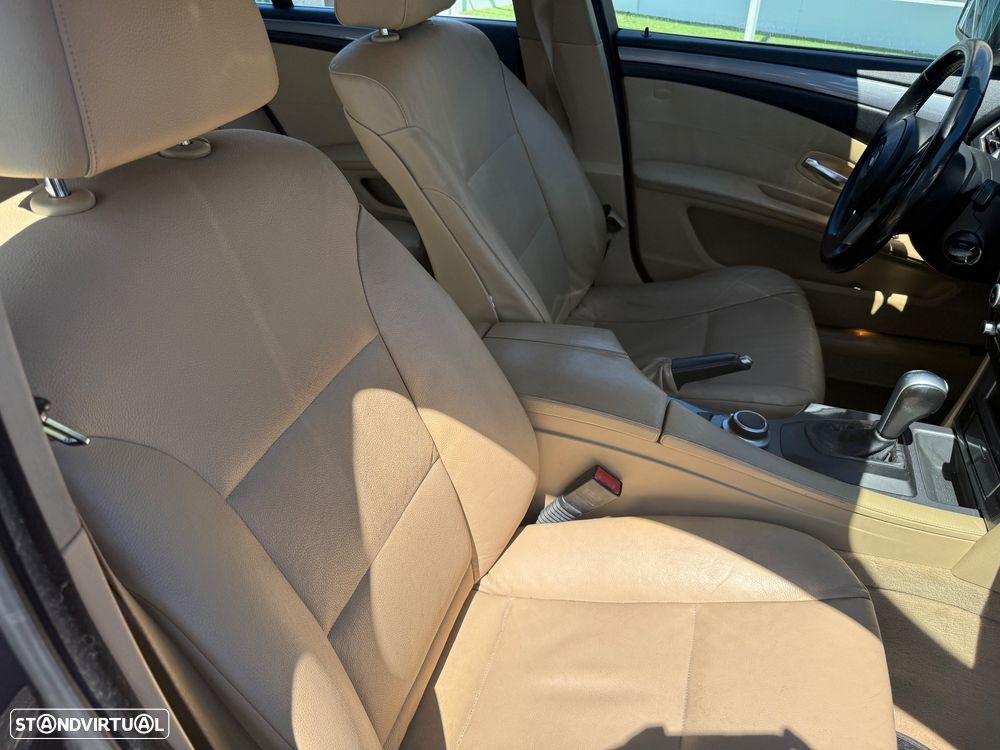 BMW 520 dA - 15