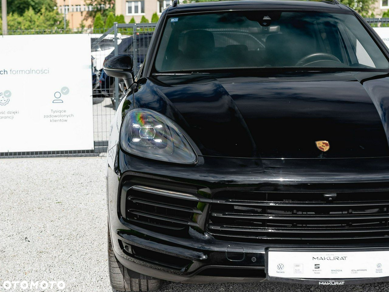 Porsche Cayenne - 9