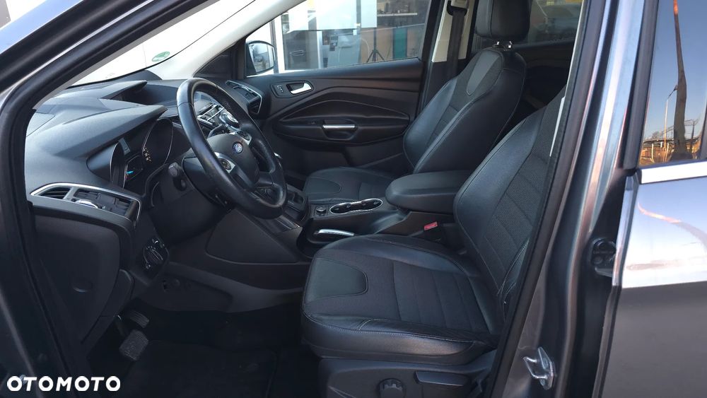 Ford Kuga - 14