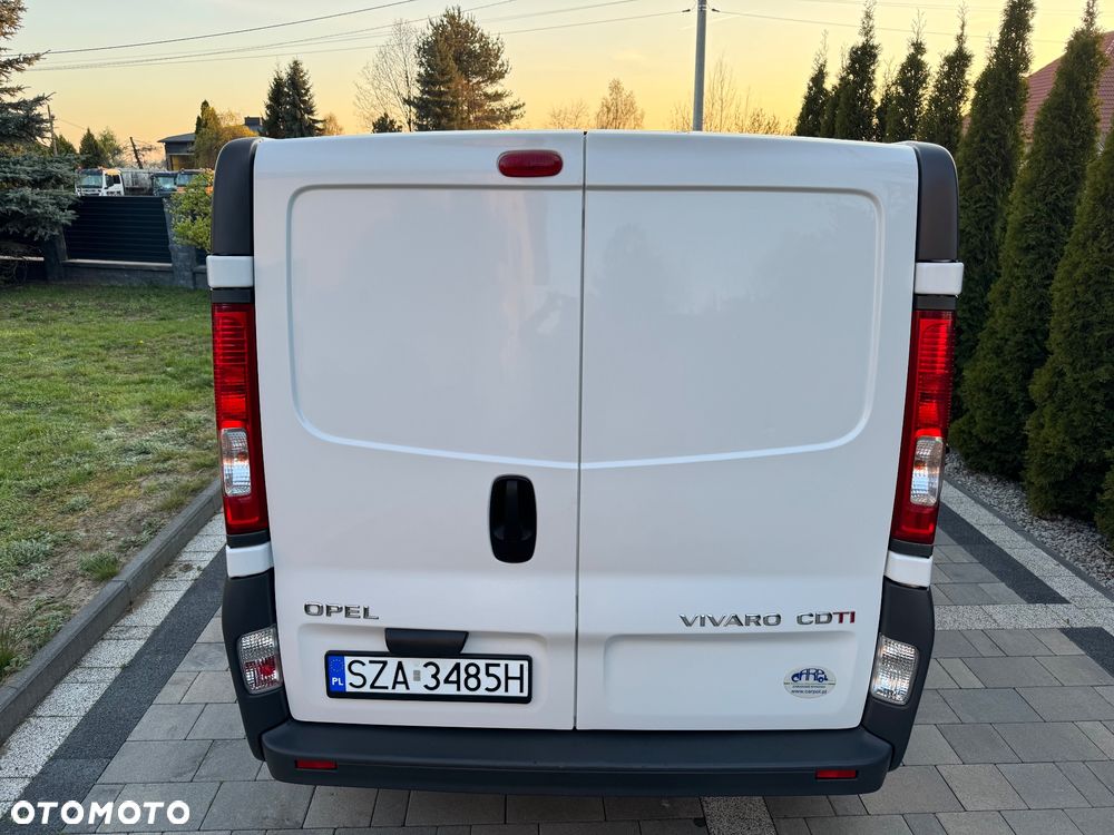 Opel Vivaro - 11