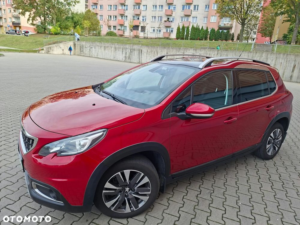 Peugeot 2008 BlueHDi 100 STOP & START Allure - 16