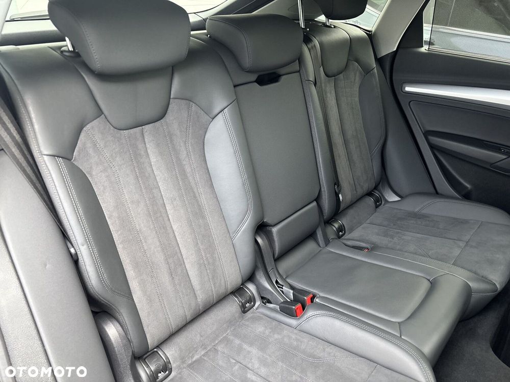Audi Q5 Sportback - 31