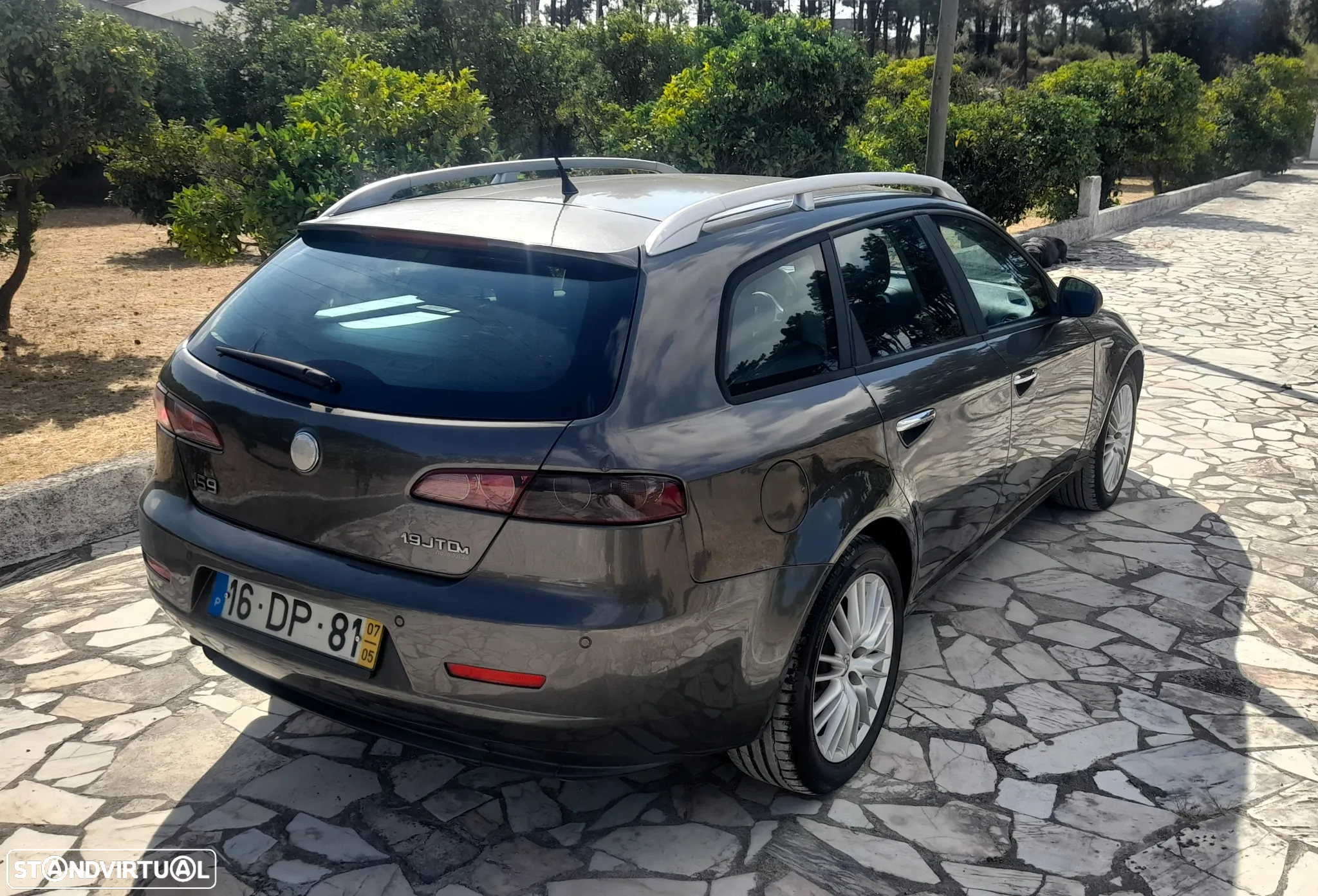 Alfa Romeo 159 Sportwagon 1.9 JTDm 16V Sportiva - 8