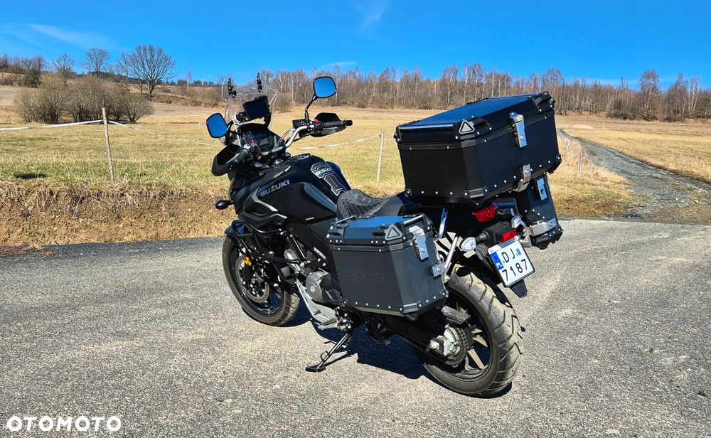 Suzuki V-STROM - 2