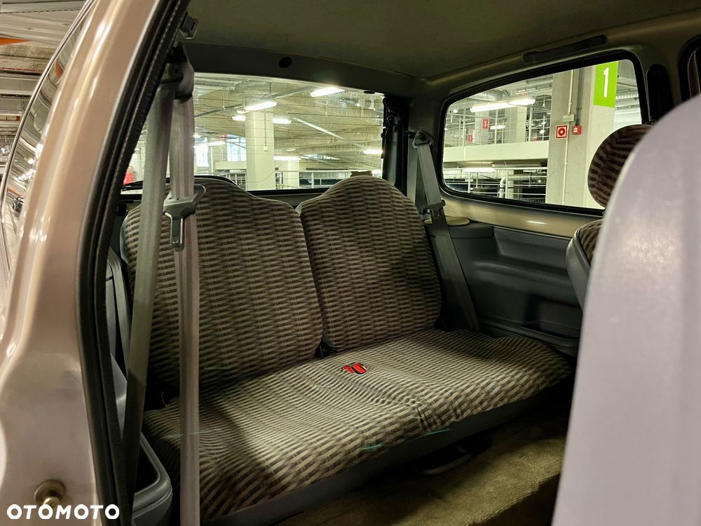 Renault Twingo - 21