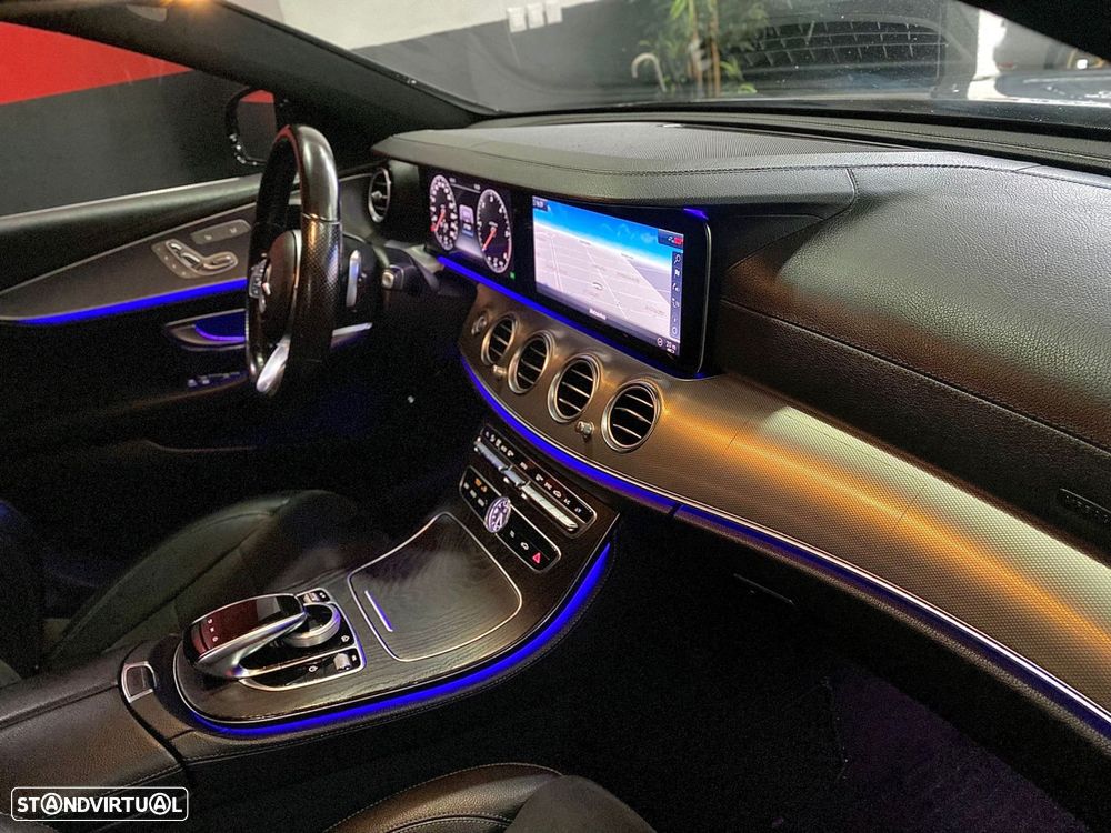Mercedes-Benz E 220 d AMG - 22