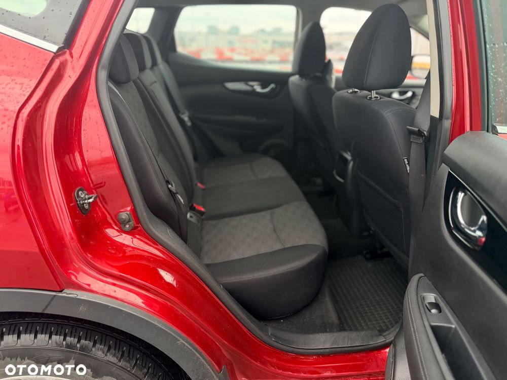 Nissan Qashqai 1.2 DIG-T Acenta Xtronic EU6 - 14