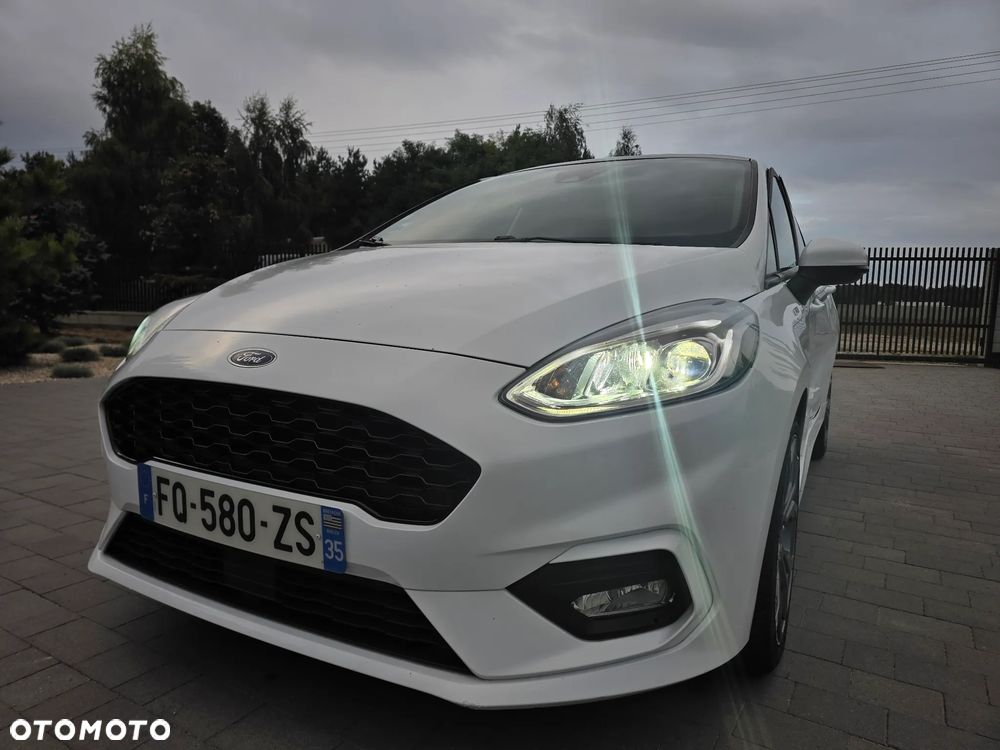 Ford Fiesta 1.0 EcoBoost S&S ST-LINE - 23