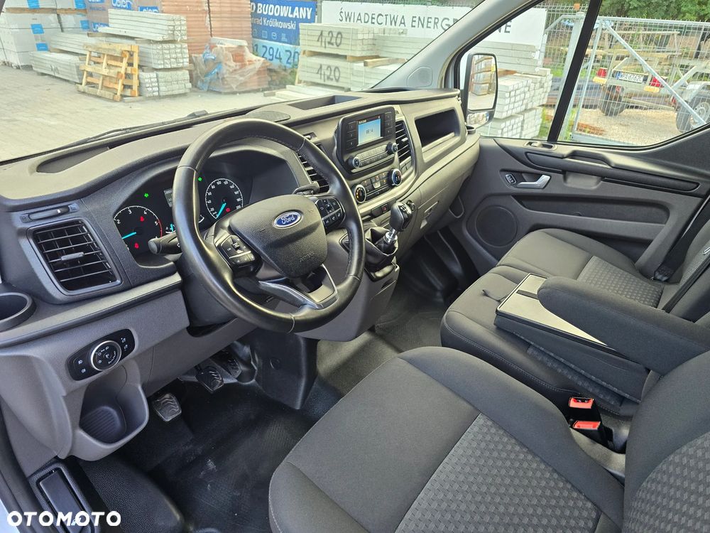 Ford Transit Custom 3 osobowy - 20