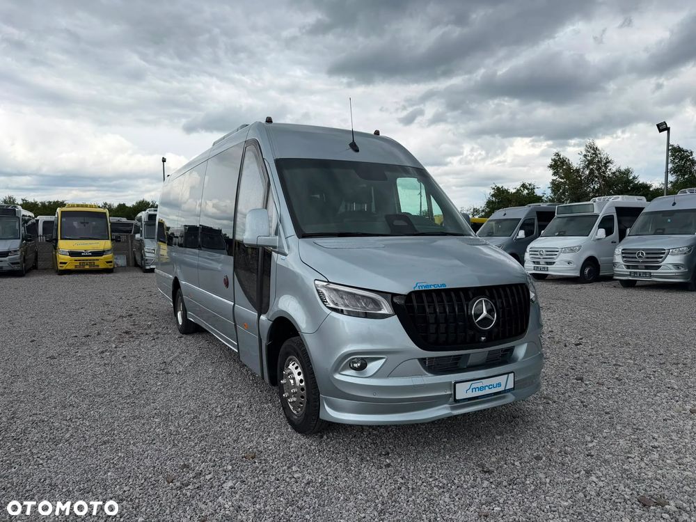 Mercedes-Benz Sprinter 519 - 13