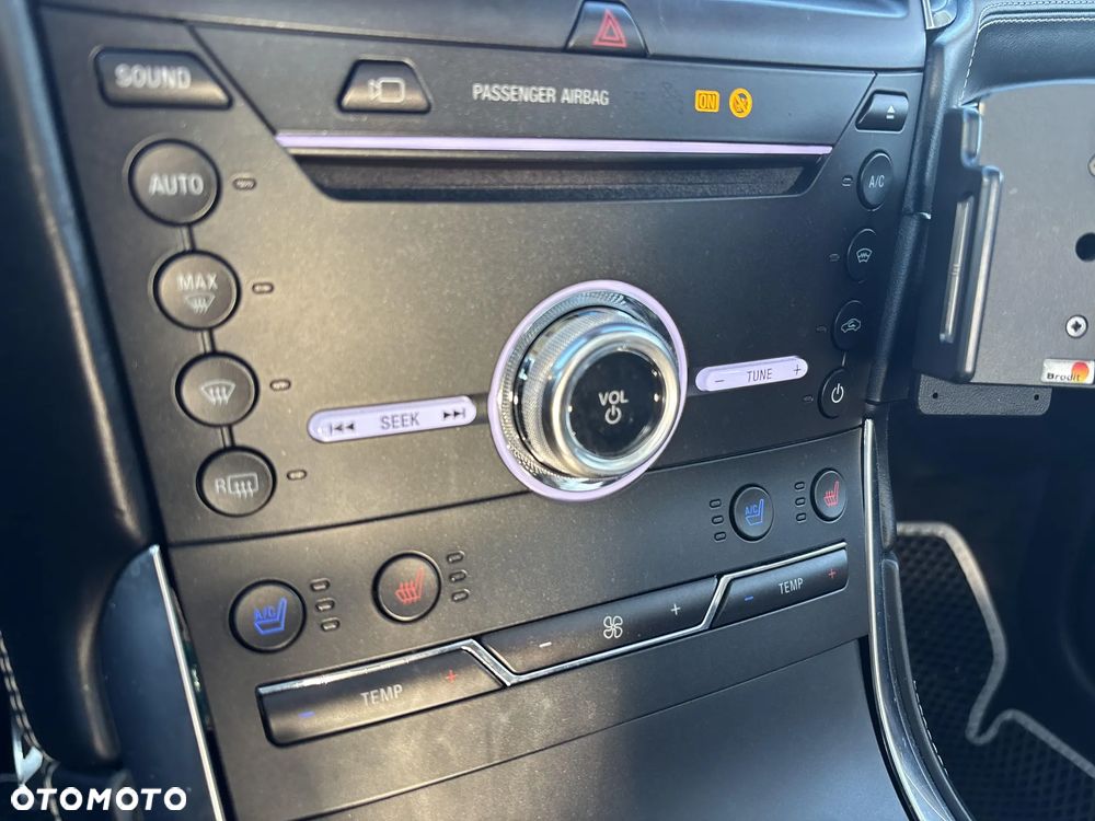 Ford Edge 2.0 EcoBlue Twin-Turbo 4WD Vignale - 29
