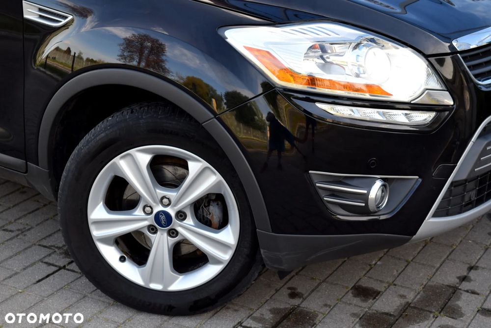 Ford Kuga - 10