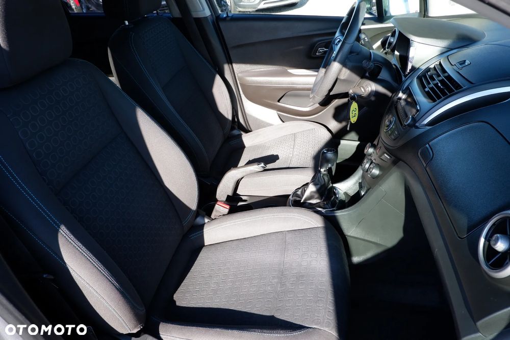 Chevrolet Trax 1.6 LS - 9