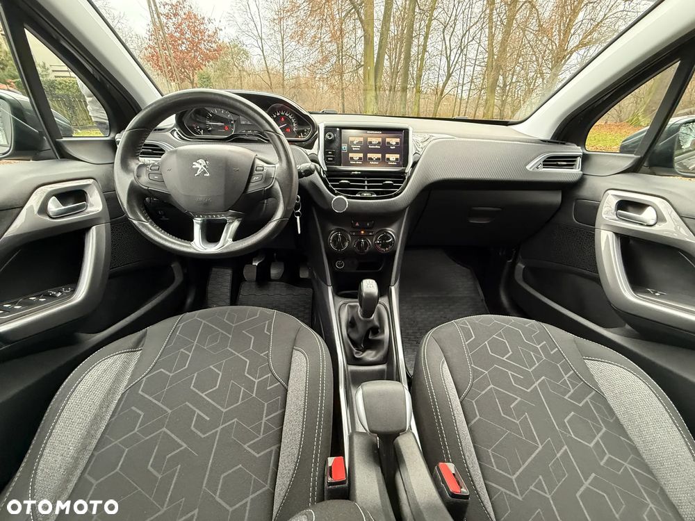 Peugeot 2008 PureTech 82 Active - 17