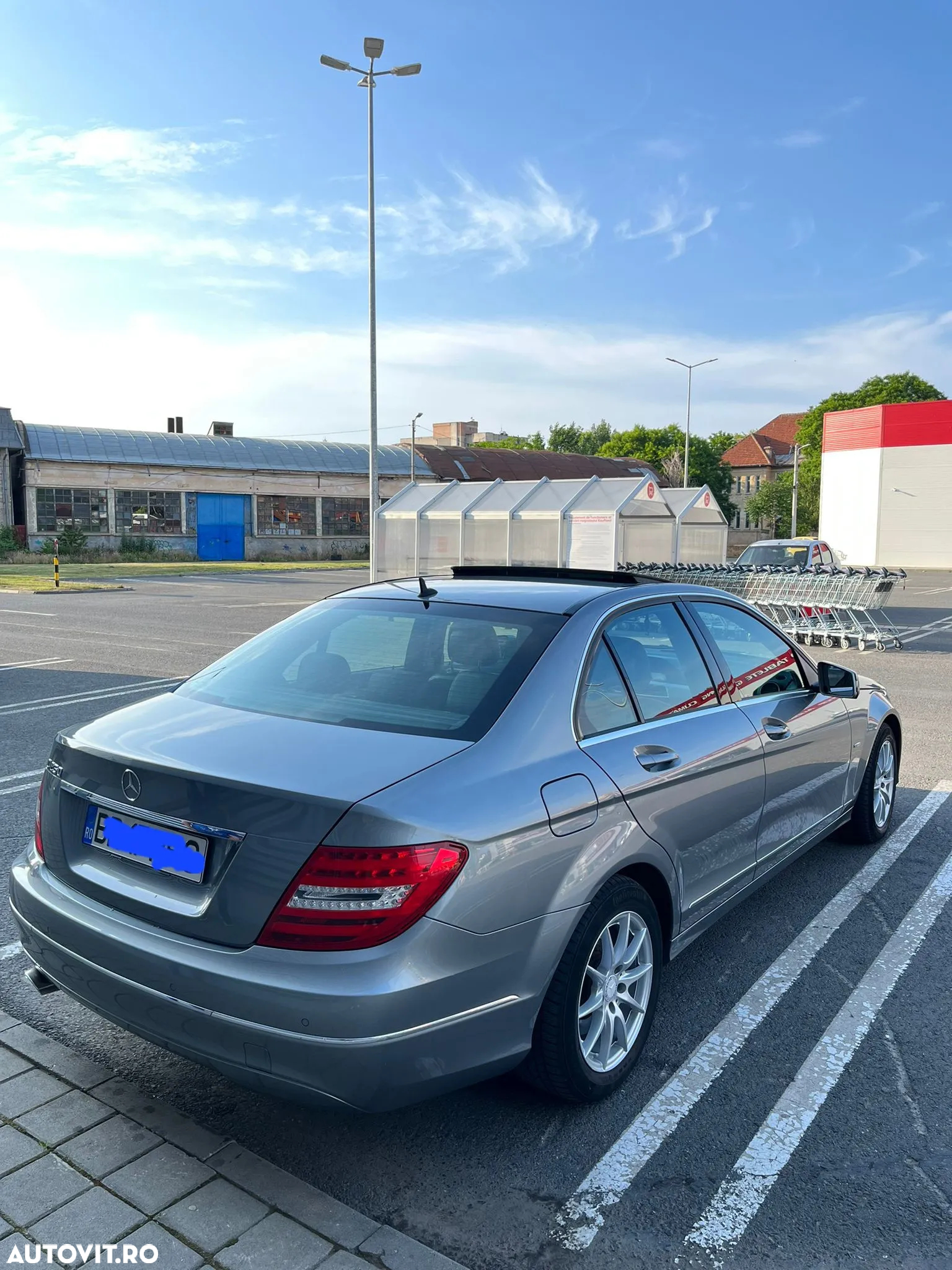 Mercedes-Benz C 250 CDI BlueEFFICIENCY T-modell - 9
