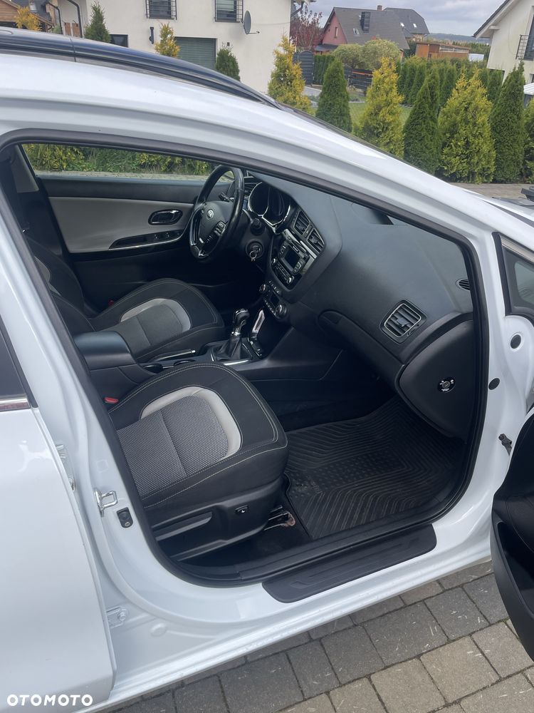 Kia Ceed - 6