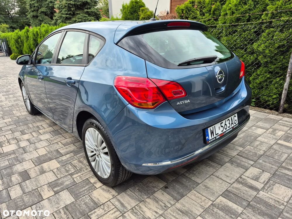 Opel Astra 1.6 Cosmo - 5