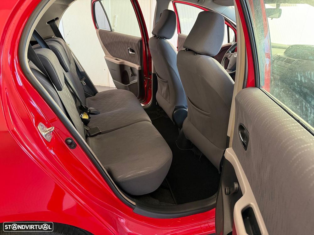 Toyota Yaris 1.4 D-4D Edition - 11