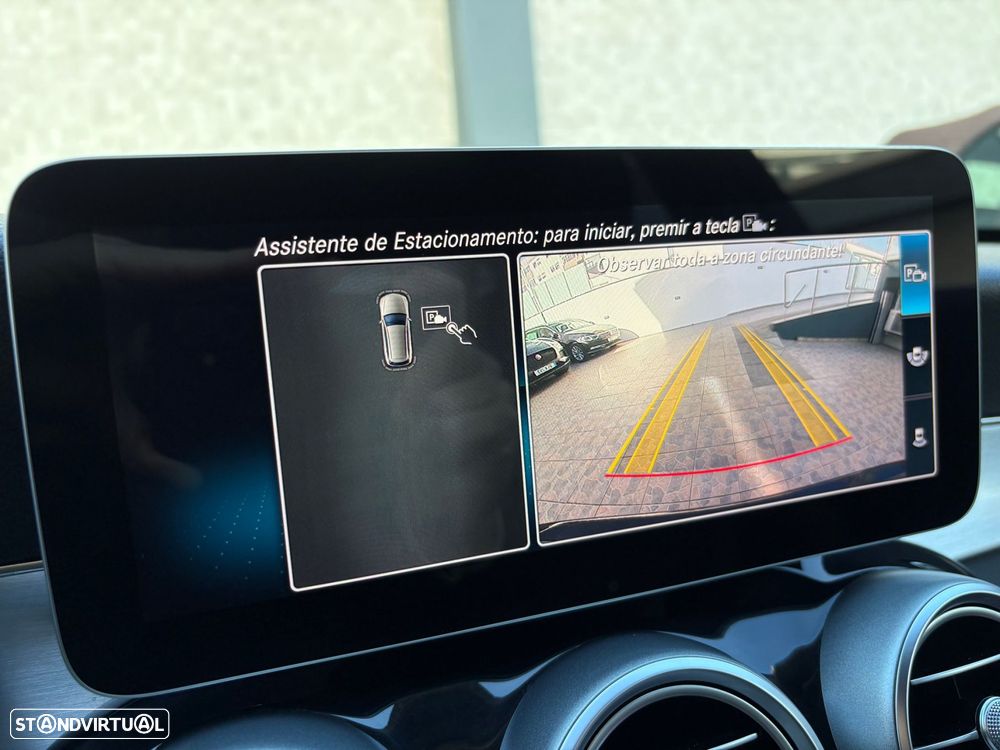 Mercedes-Benz C 220 d AMG Line - 48