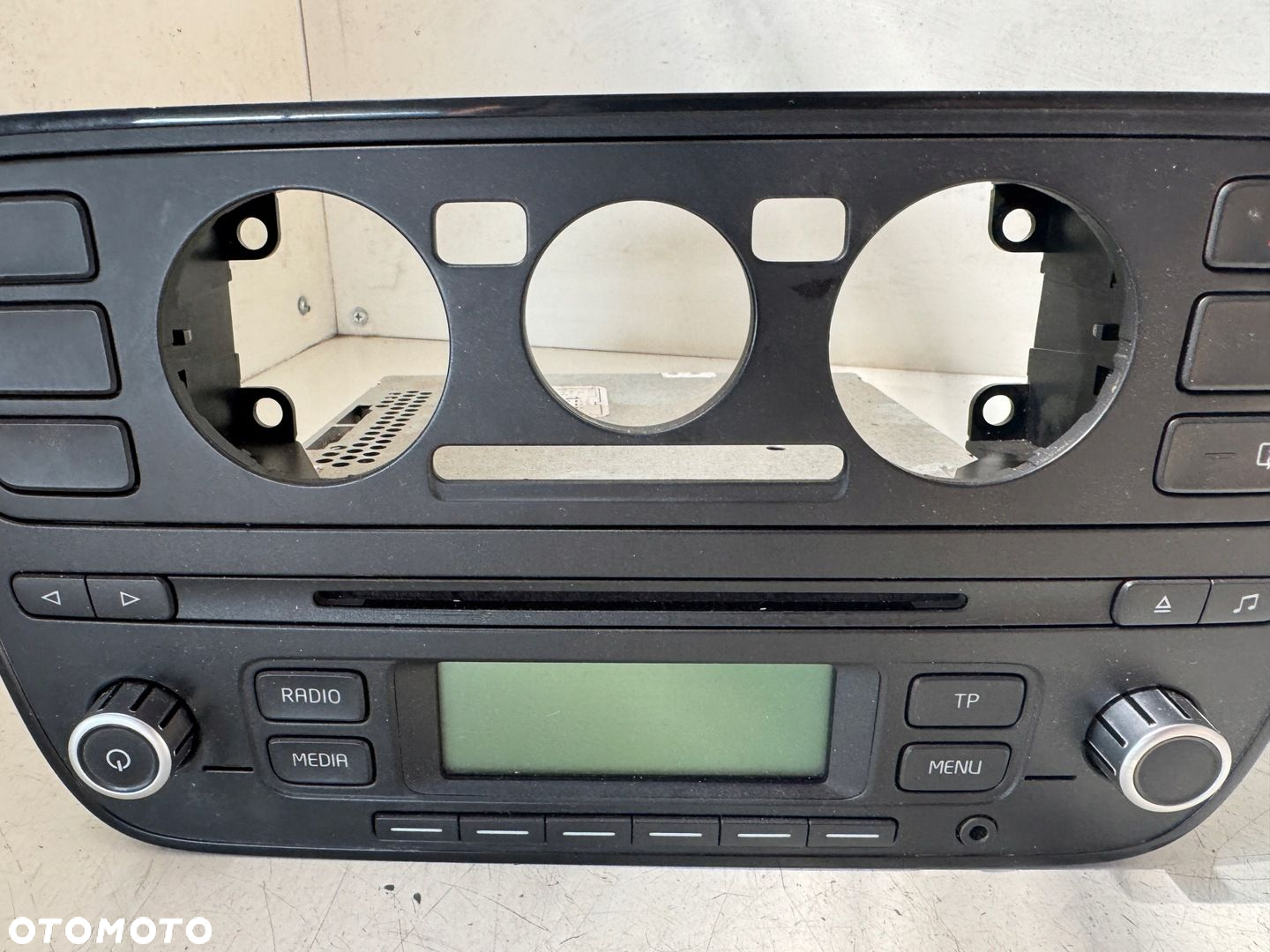 SKODA CITIGO RADIO 1ST035156B - 3
